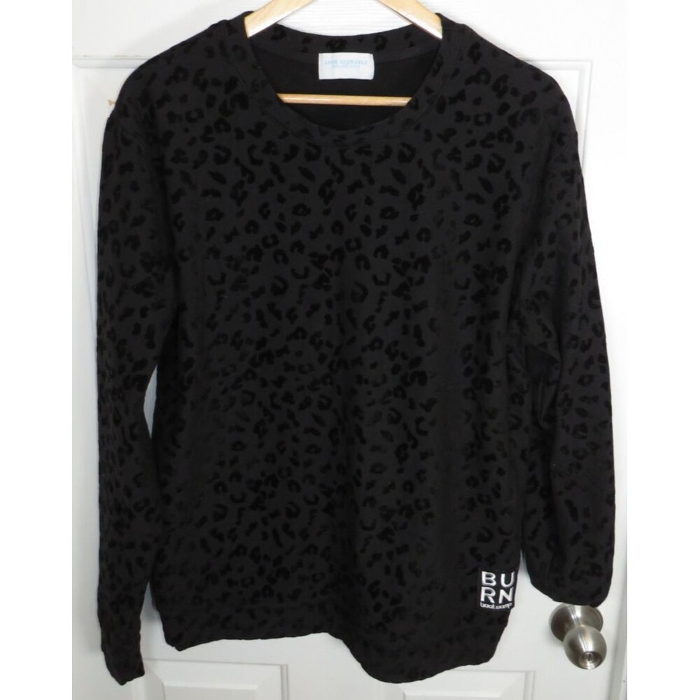 Burn Boot Camp Black Velvet Sweatshirt Leopard Crewneck Pullover Women's LG